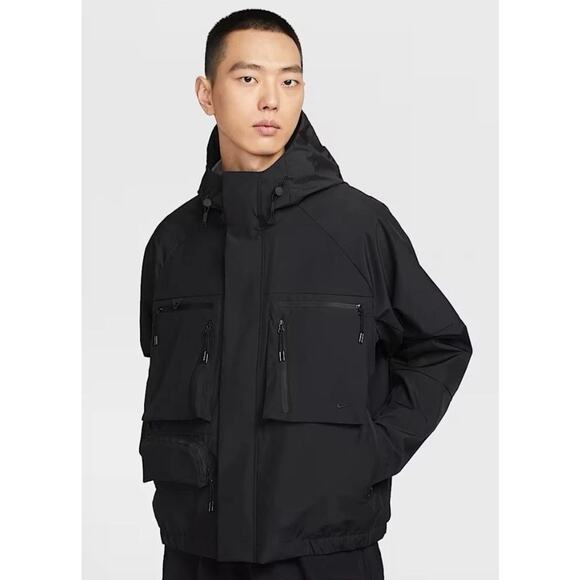 NEW $250 NIKE SPORTSWEAR TECH SUPER-LIGHTWEIGHT JACKET BLACK HJ2944-010 SZ XS - Picture 1 of 12